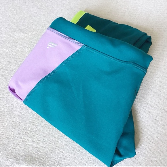 Fabletics PowerHold On-The-Go Paradise Leggings Woman’s Small Compression Pocket - Picture 13 of 14